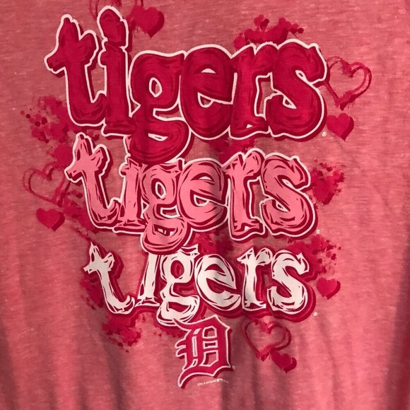 NWT Girl's MLB Geniune Merchandise Detriot Tigers pink t-shirt 5th & Ocean 14/16 - Picture 2 of 8